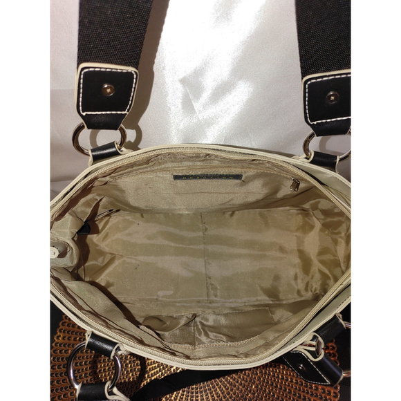 Kenneth Cole Reaction Nylon Bag - Picture 6 of 7